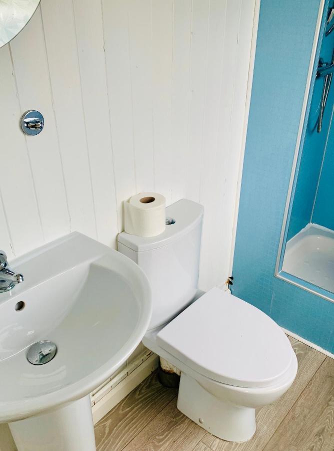 Bunnahabhain 5 - Farm Stay - Stunning Sea And Rural Views Stranraer Kültér fotó